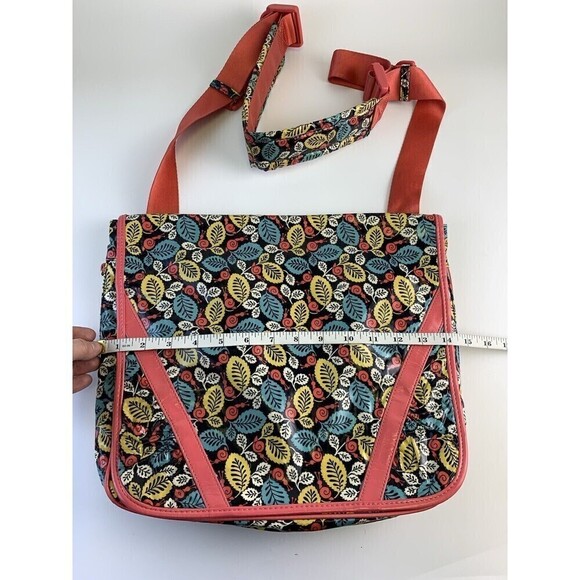 Vera Bradley Frill Messenger Bag Happy Snails Pattern Pink Leaf Flap Magnetic - Picture 11 of 16